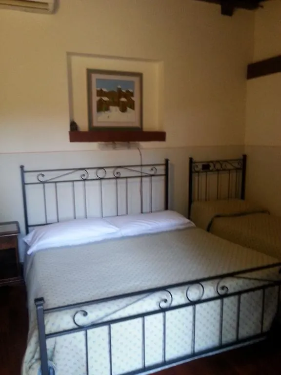 ***  Borgo Hotel La Collina Perugia Italia