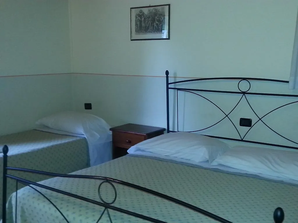 Borgo Hotel La Collina Perugia 3*,  Italia