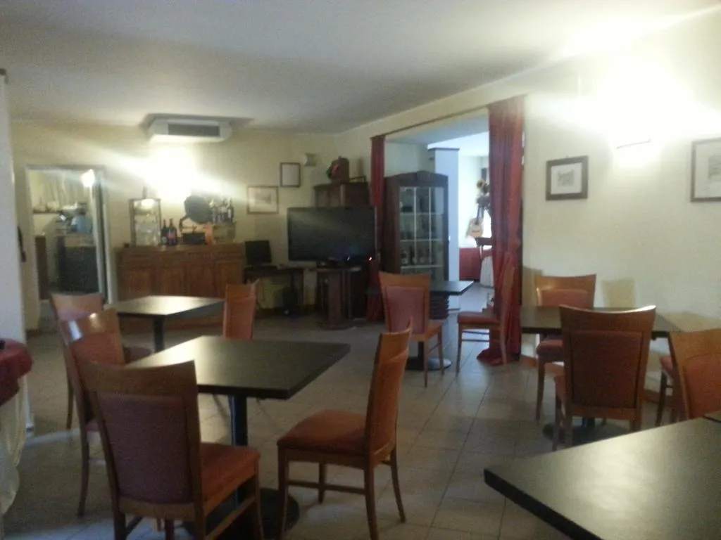 ***  Borgo Hotel La Collina Perugia Italia